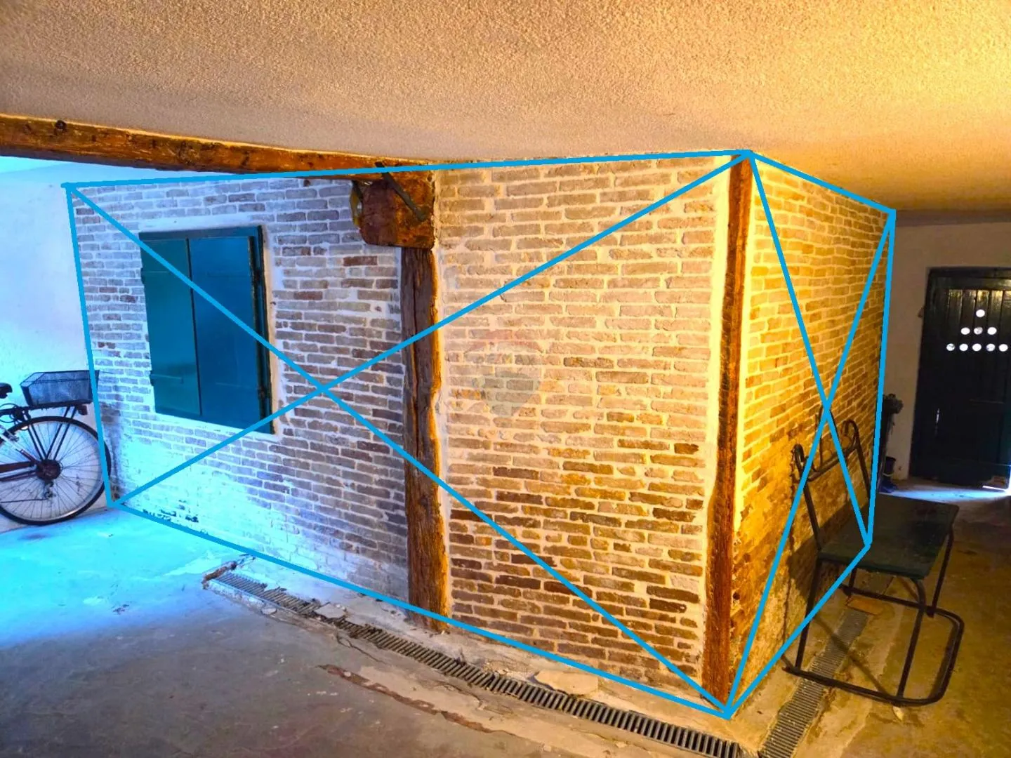 Rovinj,fantastičan podrum sa pregršt potencijala-10,5m2 - cover