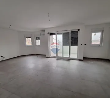 Rijeka, Marinići - dvosobni stan u novogradnji - cover