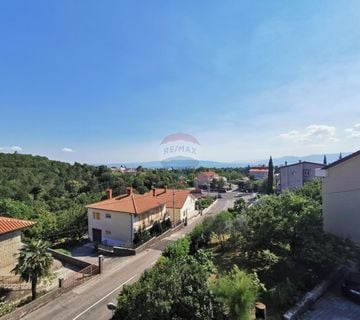 Rijeka, Drenova, kuća sa 2 stana i garsonjerom - cover