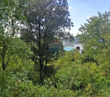 Istra,Trget- Građevinsko zemljište s pogledom na more, 1 km od plaže - cover