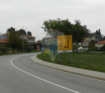 Benzinska crpka / poslovni centar - Istra - cover