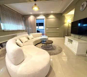 Velika Gorica, moderan penthouse, kompletno namješten - cover