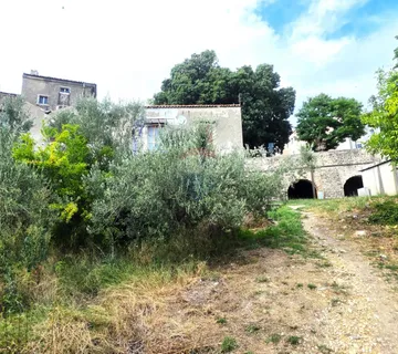 Istra,Buje-dvije kuće s dvorištem i pogledom na more - cover