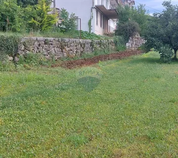 OPATIJA - SVETI PETAR - građevinski teren sa dozvolom  - cover