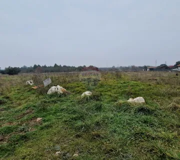 Istra, Fažana, zemljište sa pogledom na more - cover