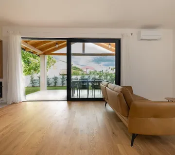 Istra, Bale - nova kuća u centru Bala - cover