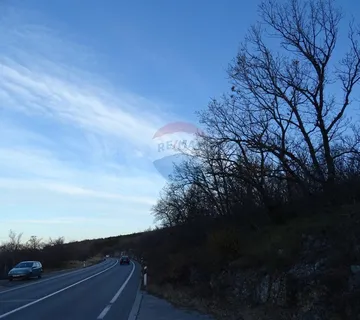 Jadranovo - teren za poslovnu djelatnost - cover