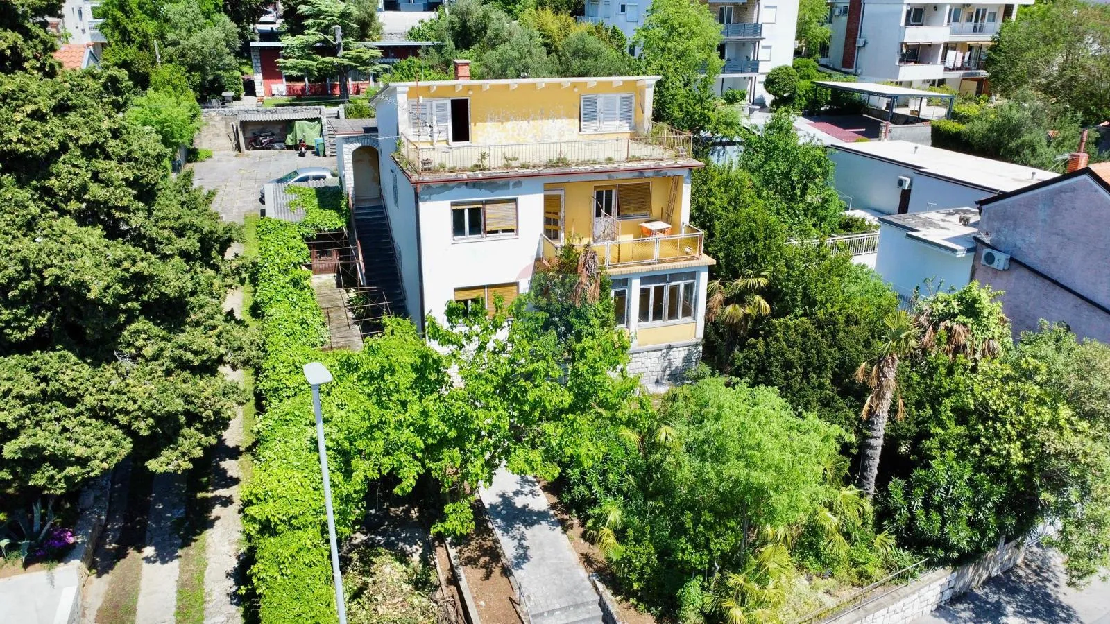 Crikvenica, centar - stara vila na atraktivnoj lokaciji - cover