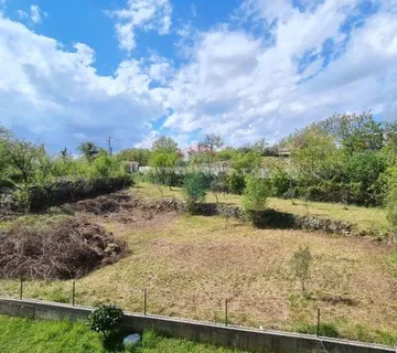 Viškovo - građevinsko zemljište, 847 m2 - cover