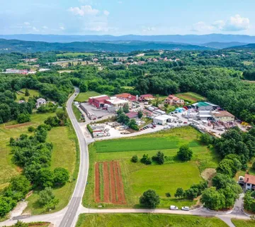 Okolica Pazina, građevinsko zemljište gospodarska zona - cover