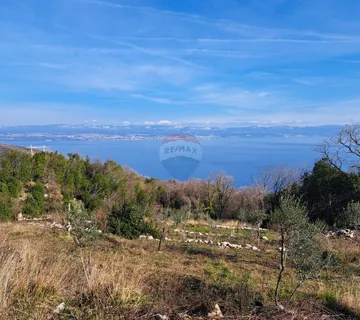 Mošćenice,poljoprivredno zemljište s pristupom - cover