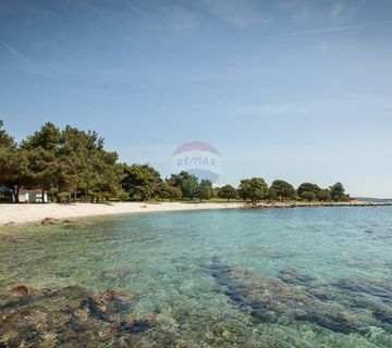 Rovinj,građevinska parcela T2,T3 namjene do kampa Vilas Rubin - cover