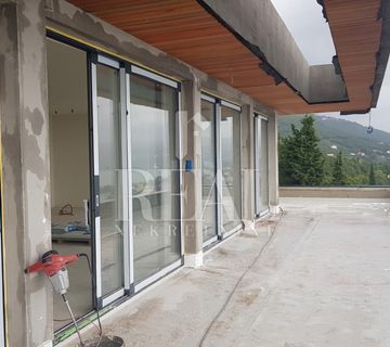 OPATIJA-LUKSUZNI PENTHAUS SA KROVNOM TERASOM OD 275 m2 - cover