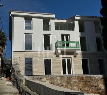  Renovirana vila,Podmurvice, 2S+DB, 54,5 m2, balkon - cover