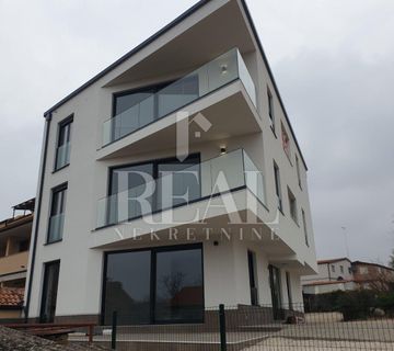 Poreč apartman 46 m2,1S+DB,balkon - cover