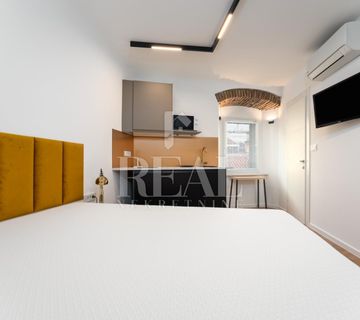 Najam nikad korištenog studio apartmana na Korzu 20 m2 - cover