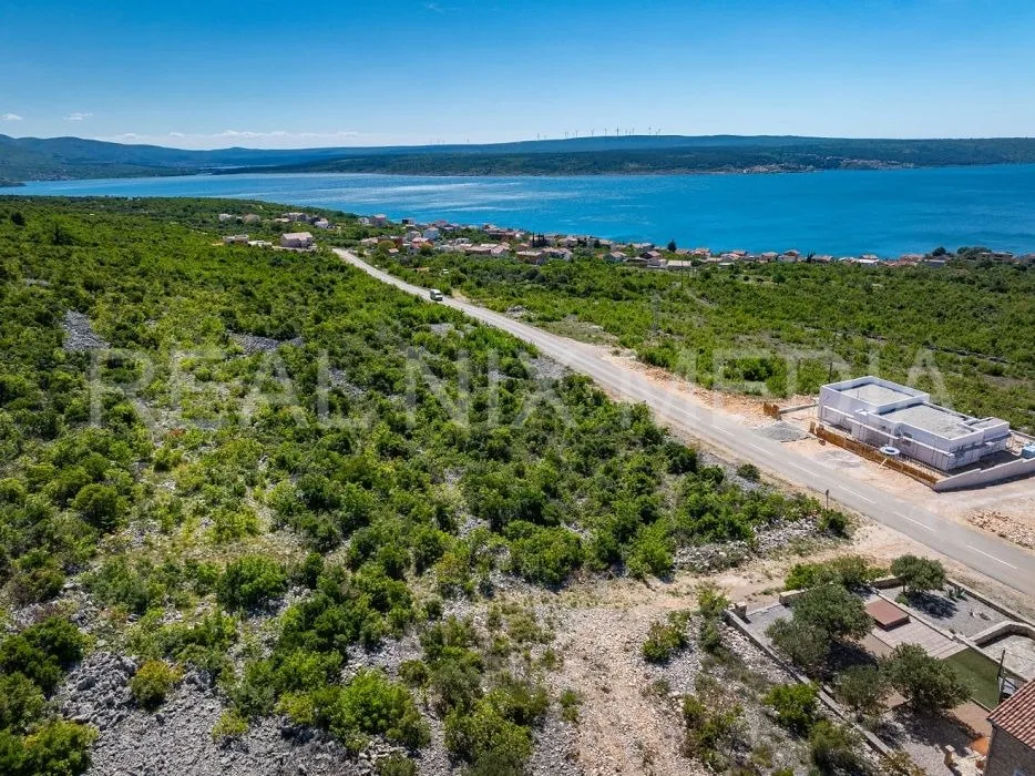 Maslenica-GRAĐ.ZEMLJIŠTEM SA PROJEKTOM I PANORAMSKIM POGLEDOM NA MORE! - cover