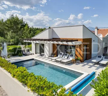 Luksuzna Vila ! Grijani Bazen! Potpuno Namješteno I Useljivo! - Pridraga, Novigrad