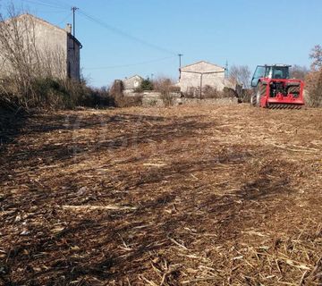 Smoljanci: Građevinsko zemljište 2000 m2 - cover