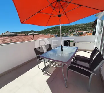 Vinjerac Kuća S Apartmanima-Blizina Mora - Vinjerac, Posedarje