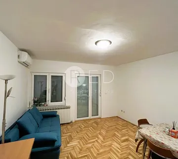 ZAGREB, VOLOVČICA - RENOVIRANI STAN S VRTOM, 69 m2