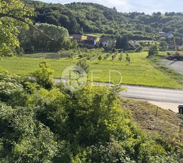Nedovršena Kuća Prekvršje - Prekvršje, Zagreb