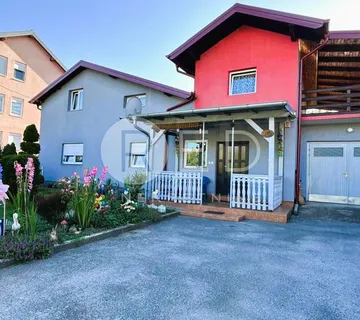 Buzin - prostrana kuća s uređenom okućnicom, 330 m2 - Buzin, Zagreb