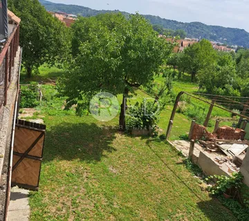 POŽEGA OBITELJSKA KUĆA SA 3 ODVOJENA STANA - cover