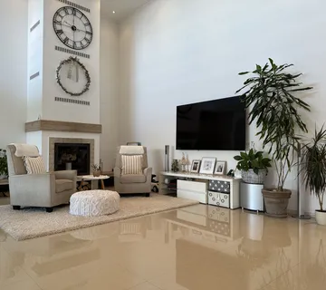 LUKSUZNA KUĆA GRANEŠINA - cover