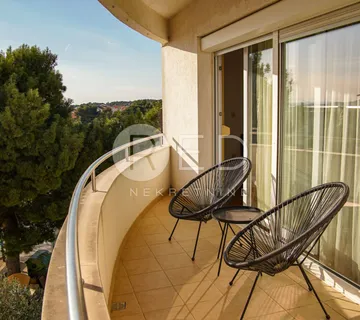 MODERAN TROSOBAN STAN, KOMPLETNO NAMJEŠTEN - MELADA (MASLINA) ZADAR - cover