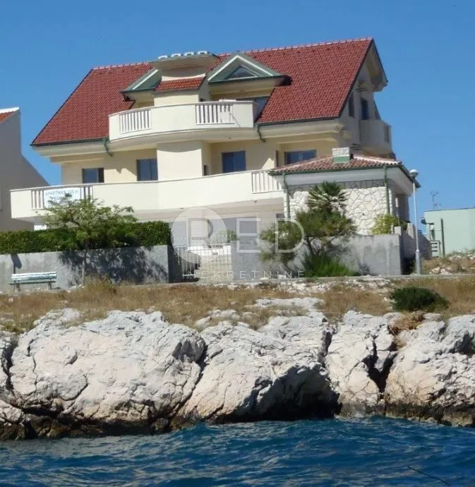 STAN NA PAGU PRVI RED DO MORA! - cover