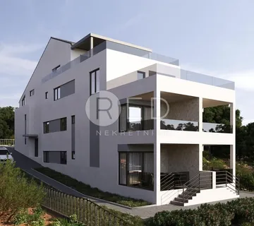 Prekrasan stan S7 s tri spavaće sobe 83 m2 - MANDRE - cover