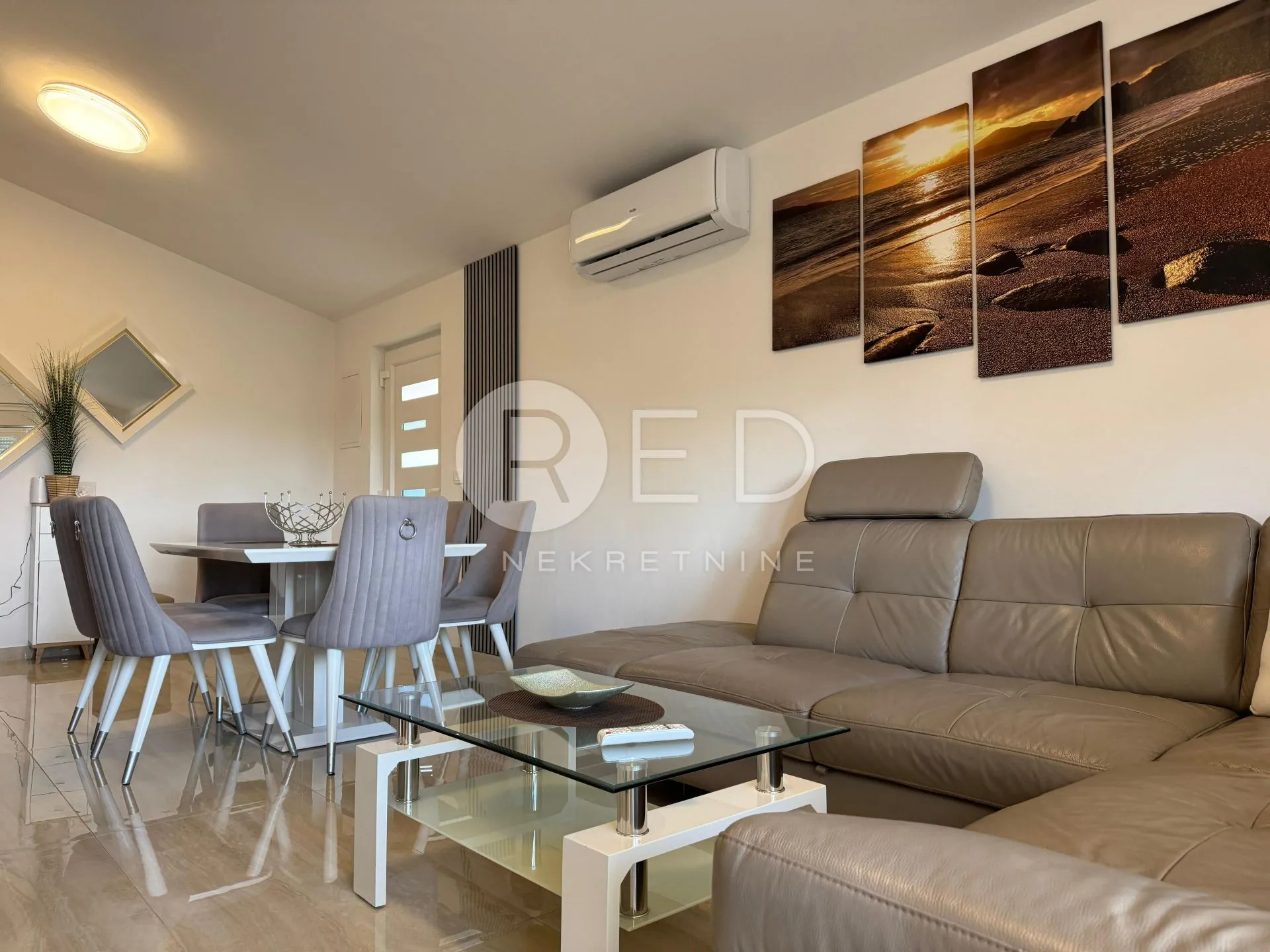 POTPUNO NAMJEŠTEN STAN U NOVOGRADNJI - VIR, ZADARSKA - cover