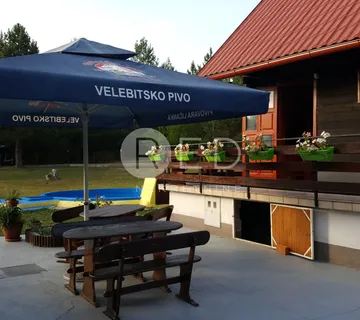 PLITVICE-KUĆA ZA PRODAJU - cover