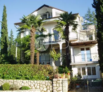 OTOK KRK, MALINSKA - APARTMANSKA KUĆA 100 m OD MORA, 280 m2 - Malinska, Malinska-Dubašnica