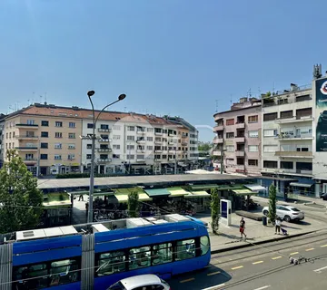 PREKRASAN STAN KVATERNIKOV TRG 160m2 - Zagreb