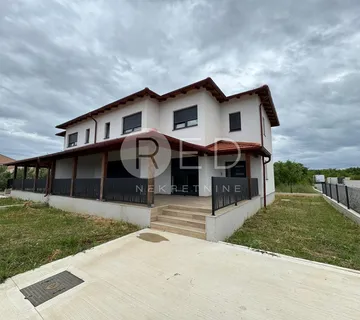 Dvojna Kuća S Prekrasnom Terasom I 5 Spavaćih Soba - Murvica, Zadar - Murvica, Poličnik