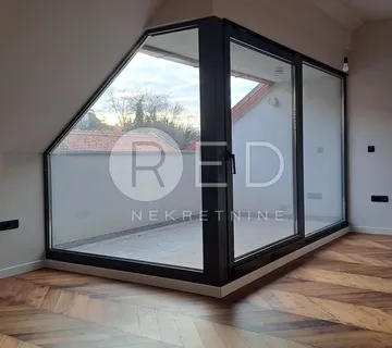 EKSKLUZIVAN STAN POŽEGA STROGI CENTAR PARKING - cover