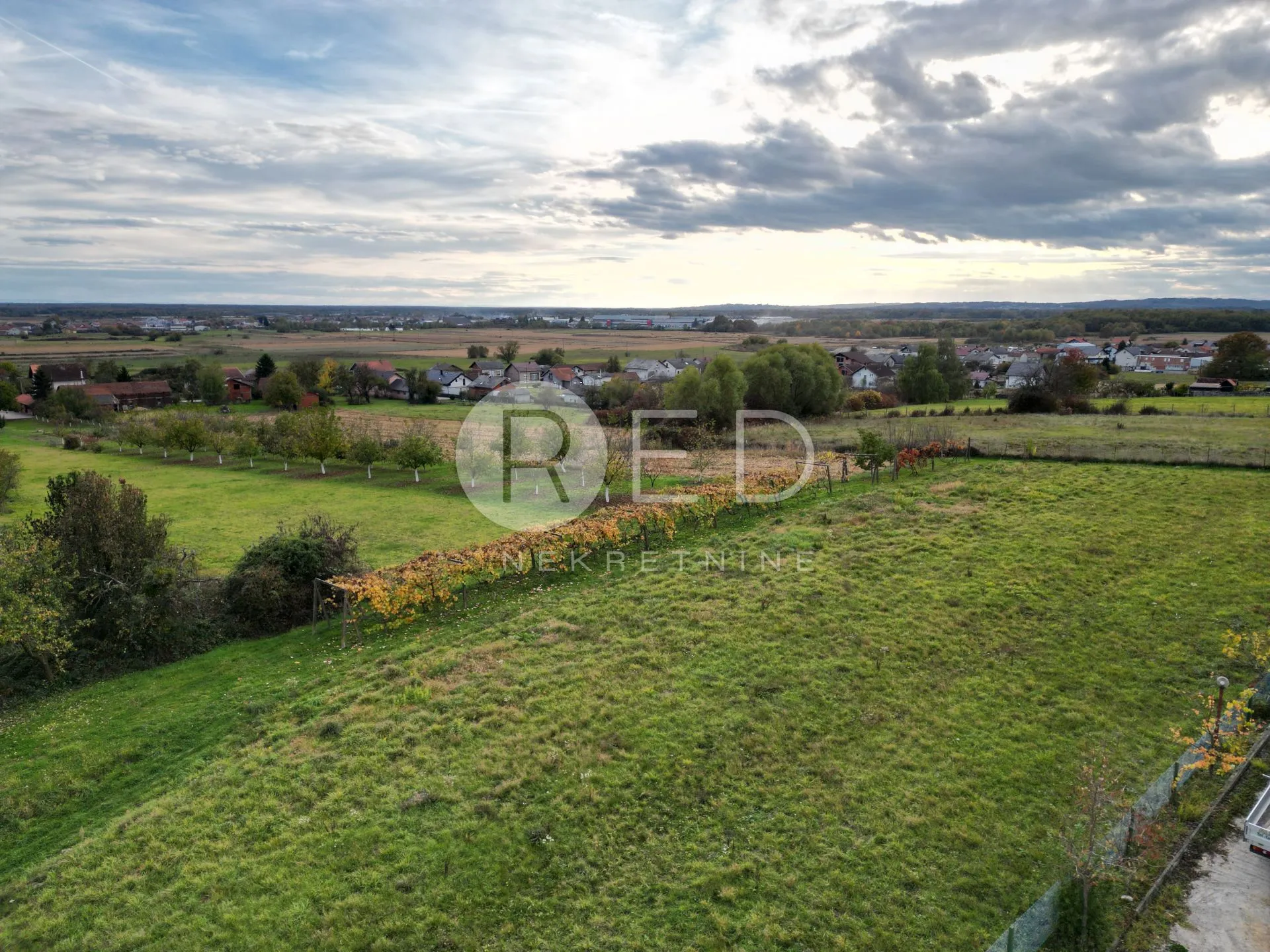 Građevinsko zemljište 2.241 m² – Celine, Vrbovec – zona M1 - cover