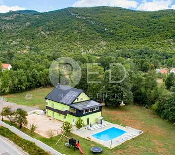 KUĆA ZA ODMOR LOVINAC - cover