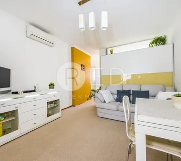 STAN NA IDEALNOJ LOKACIJI - BRANIMIROVA OBALA, 30 m2 - cover