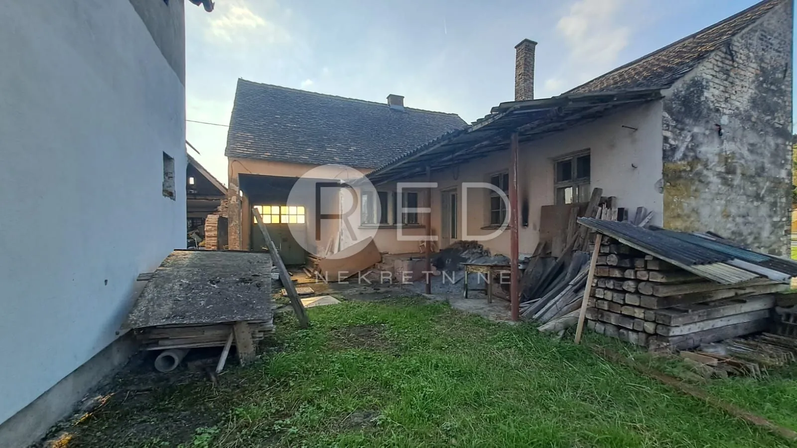  GRAĐEVINSKO ZEMLJIŠTE SL.BROD 5246m2 - cover