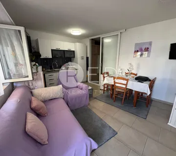 Stan u prizemlju 40 m2 - Belafuža, Zadar - cover