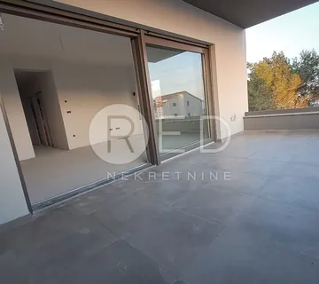 STAN 2. KAT SRIMA 91,59m2 USELJIV 7.MJ 2026. - cover