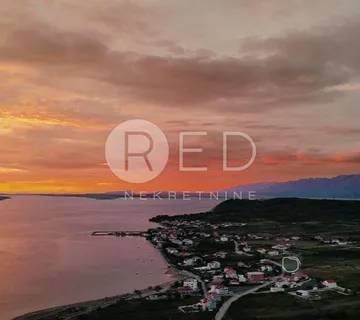 GRAĐEVINSKO ZEMLJIŠTE U LJUPČU - 200 M OD MORA - cover