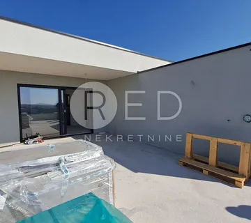 VODICE DVOETAŽNI STAN 110,31m2 USELJIV 6.MJ - cover