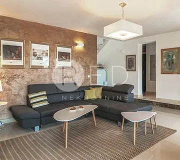 PRODAJA KUĆA OTOK BRAČ - cover