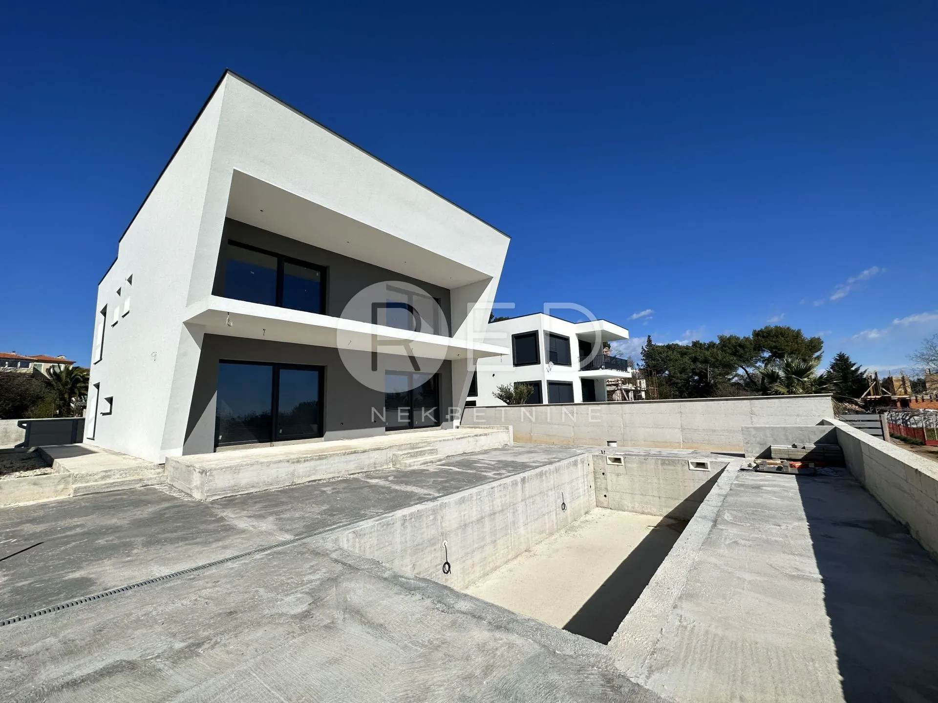 KUĆA MEDULIN - cover