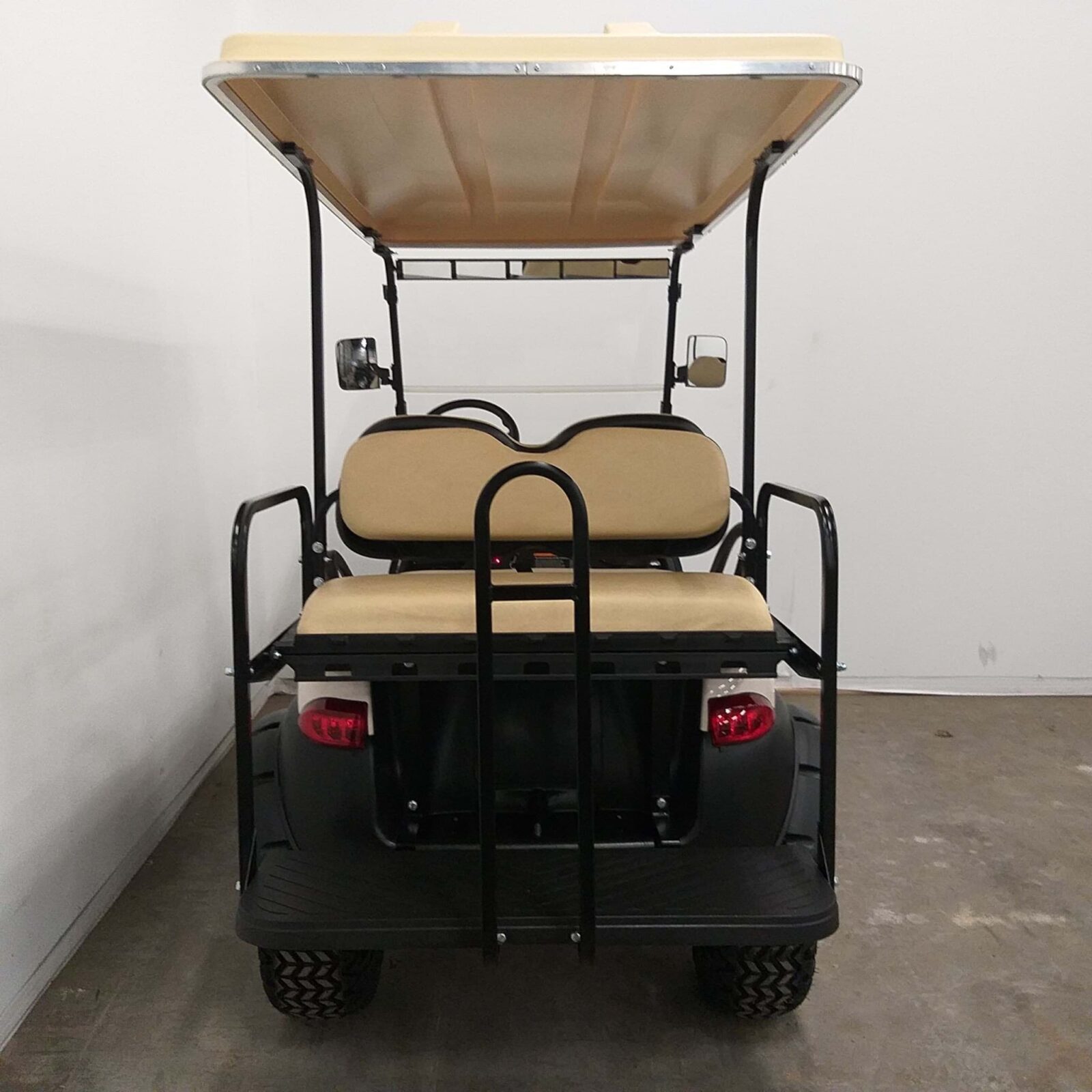 refurbished-2018-electric-club-car-precedent-4-seater-white-3