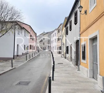Istra, Vrsar - autentična kamena kuća u srcu grada - cover